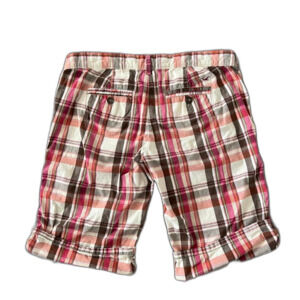 hollister low rise plaid bermuda cargo shorts